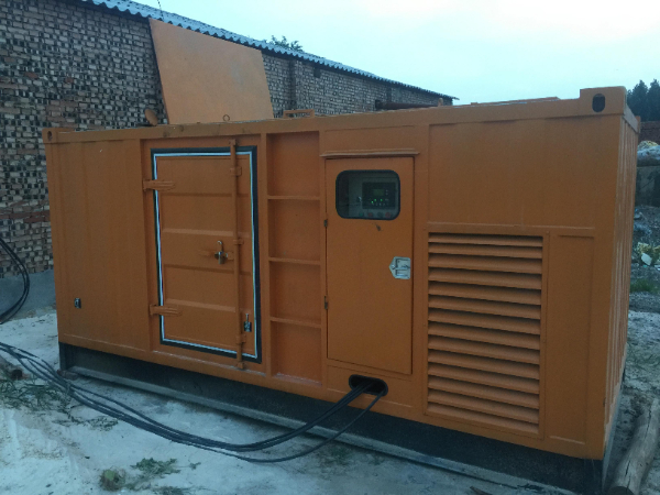 丰台发电机组长期使用中，电缆线的敷设路径有哪些要求？